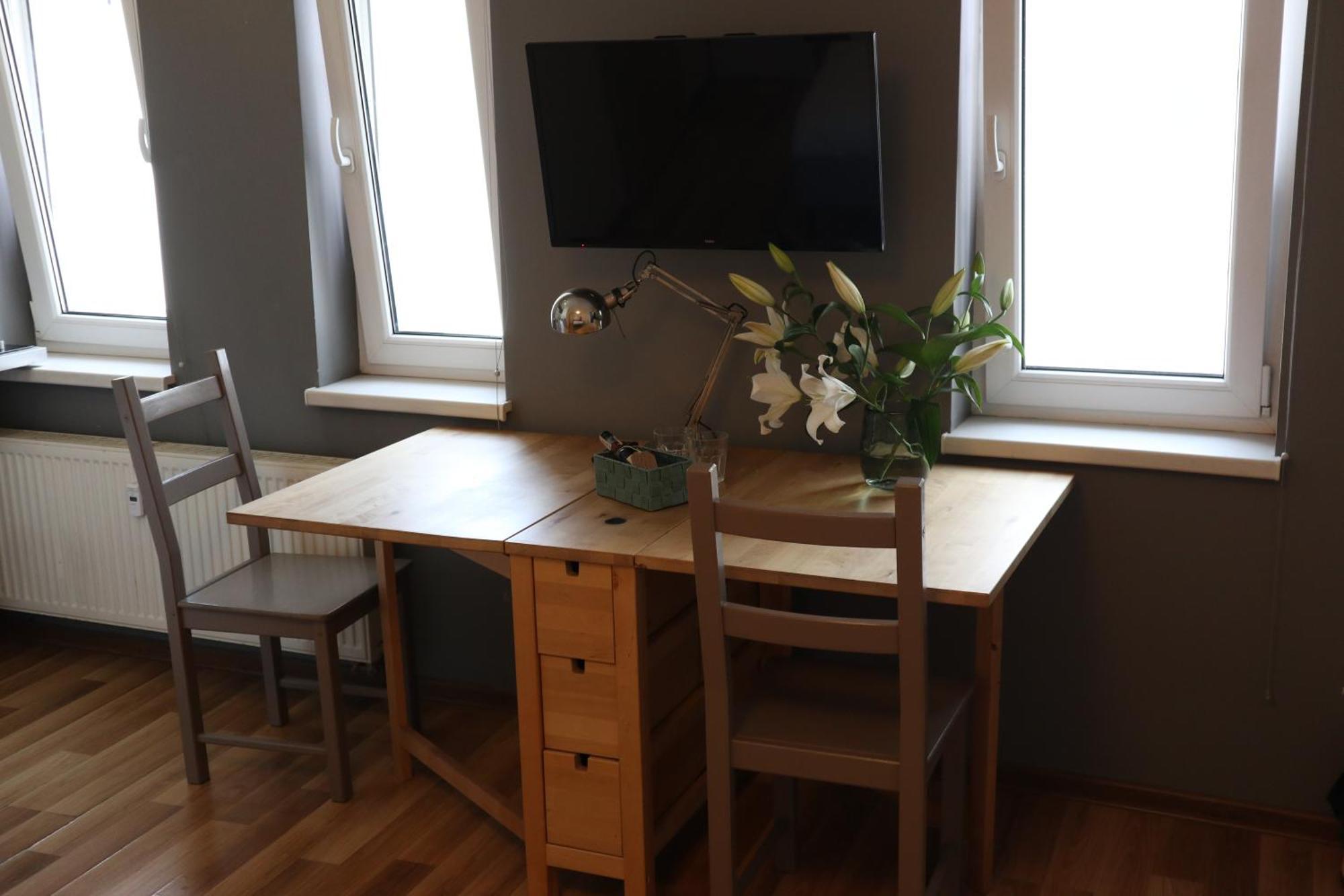 Mimosa Rooms Познань Экстерьер фото